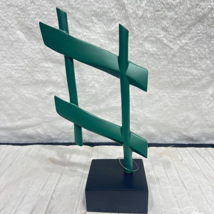 buy hashtag statue green